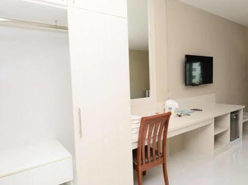 Highway Hotel 3* Hua Hin
