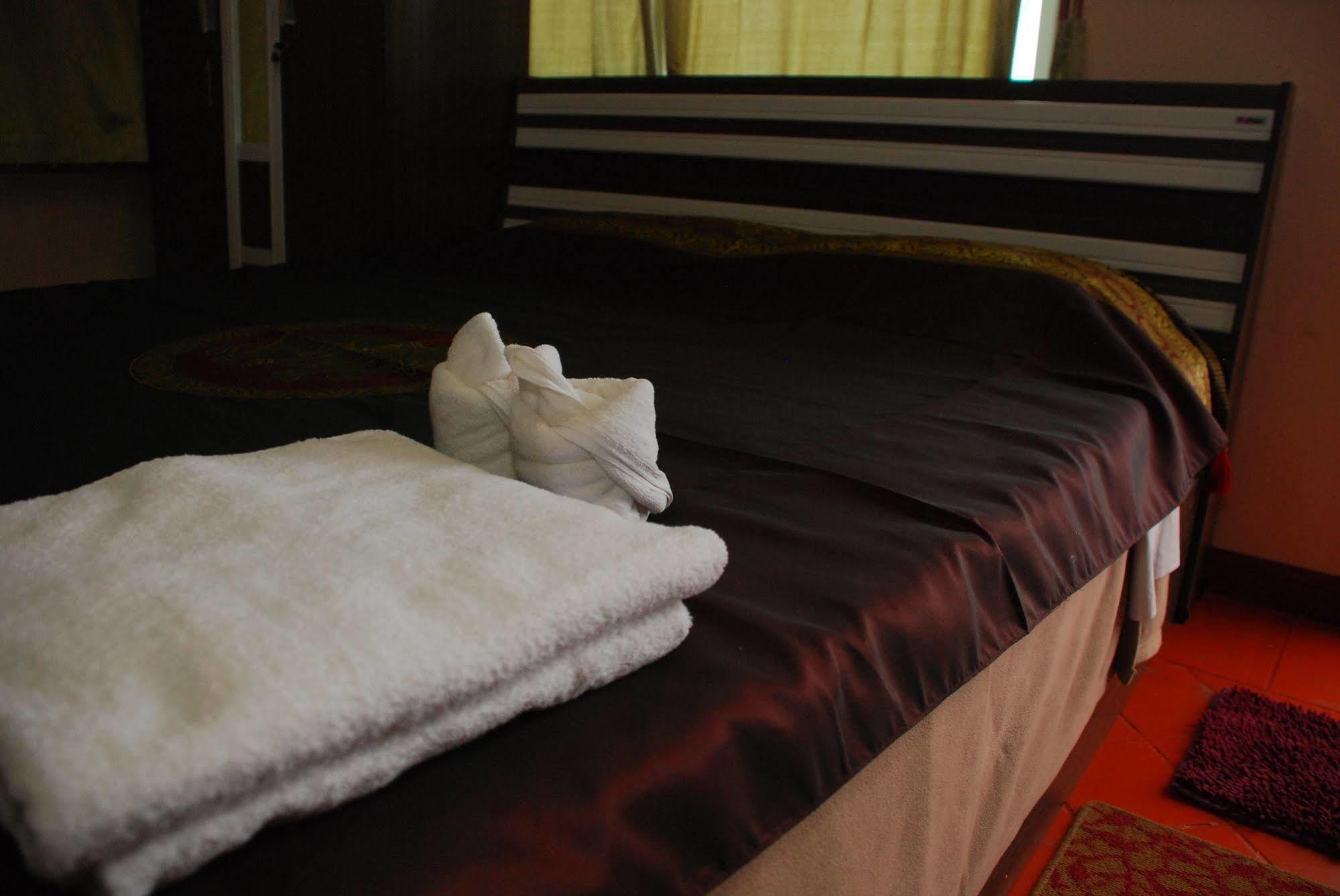 The Phen House Hotel 3*