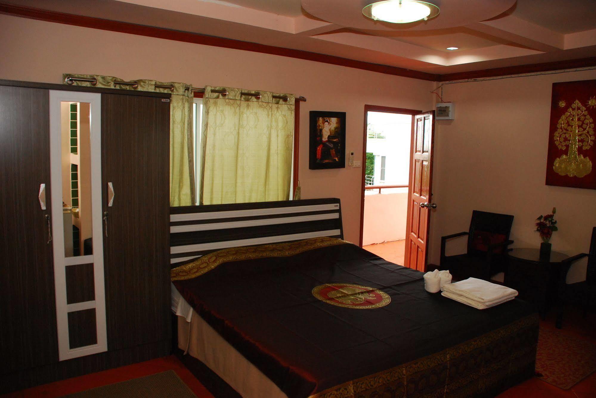 The Phen House Hotel 3*