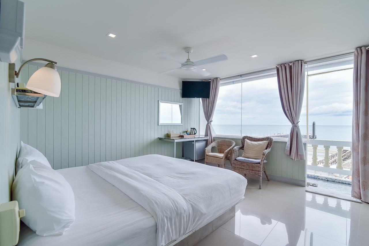 Victor 2* Hua Hin