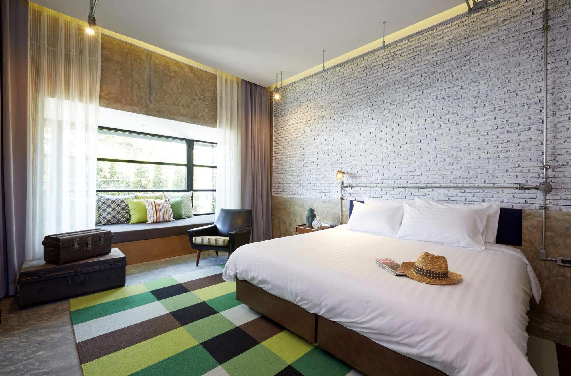 The Restro Hotel