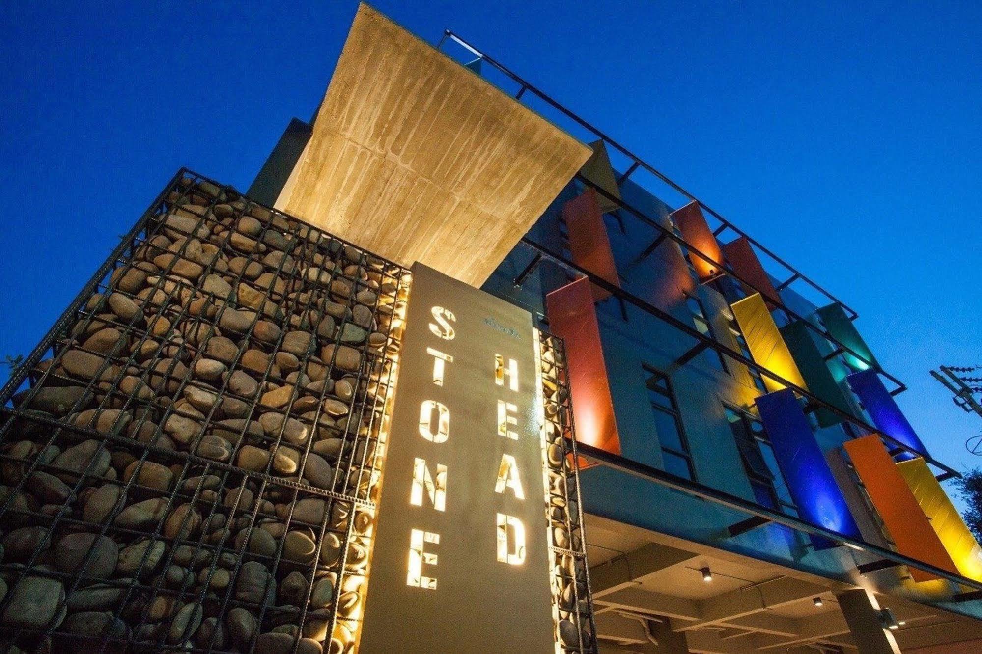 Hotel Stone Head 2*