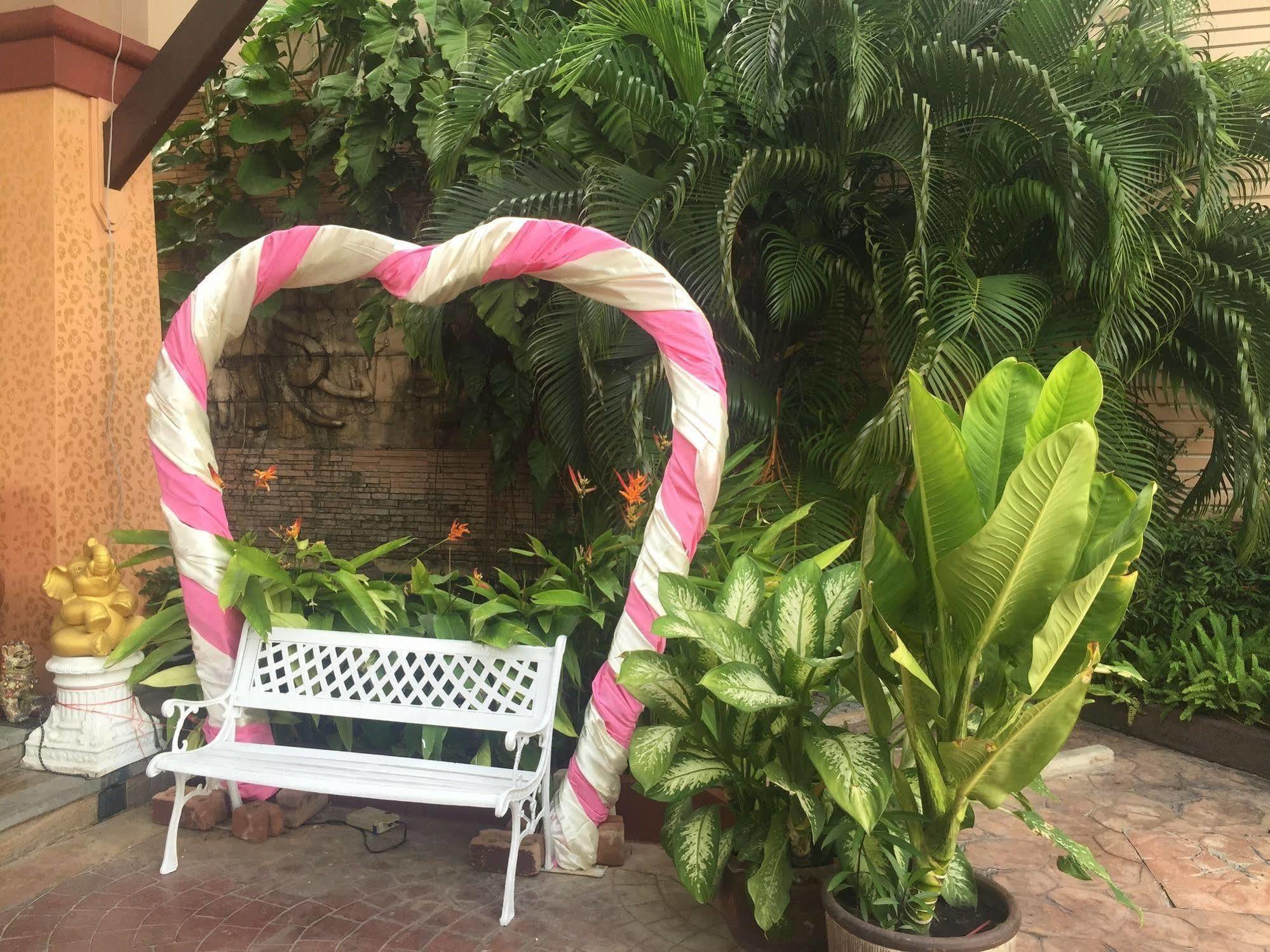 Wannara Hotel Hua Hin