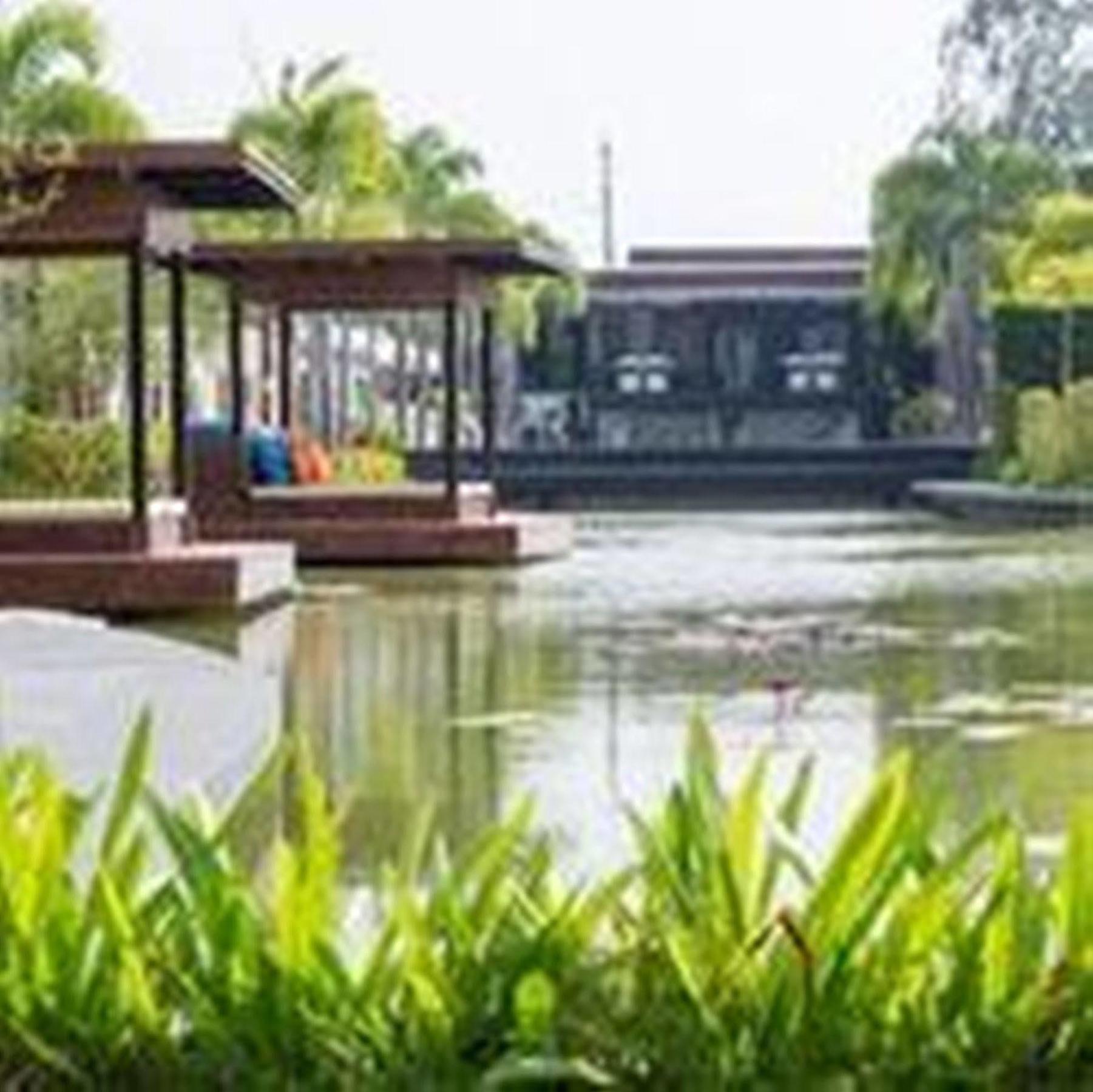 Lotus & 4* Hua Hin
