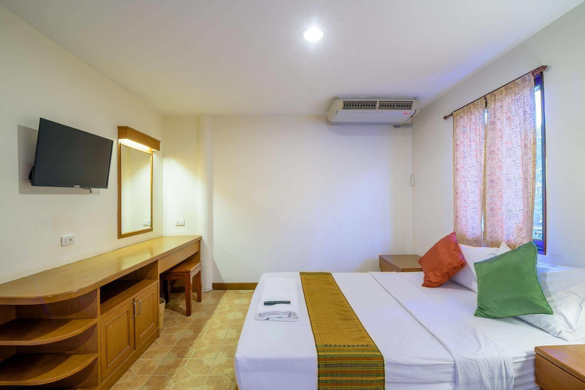 Baan Khachathong Hotel Hua Hin
