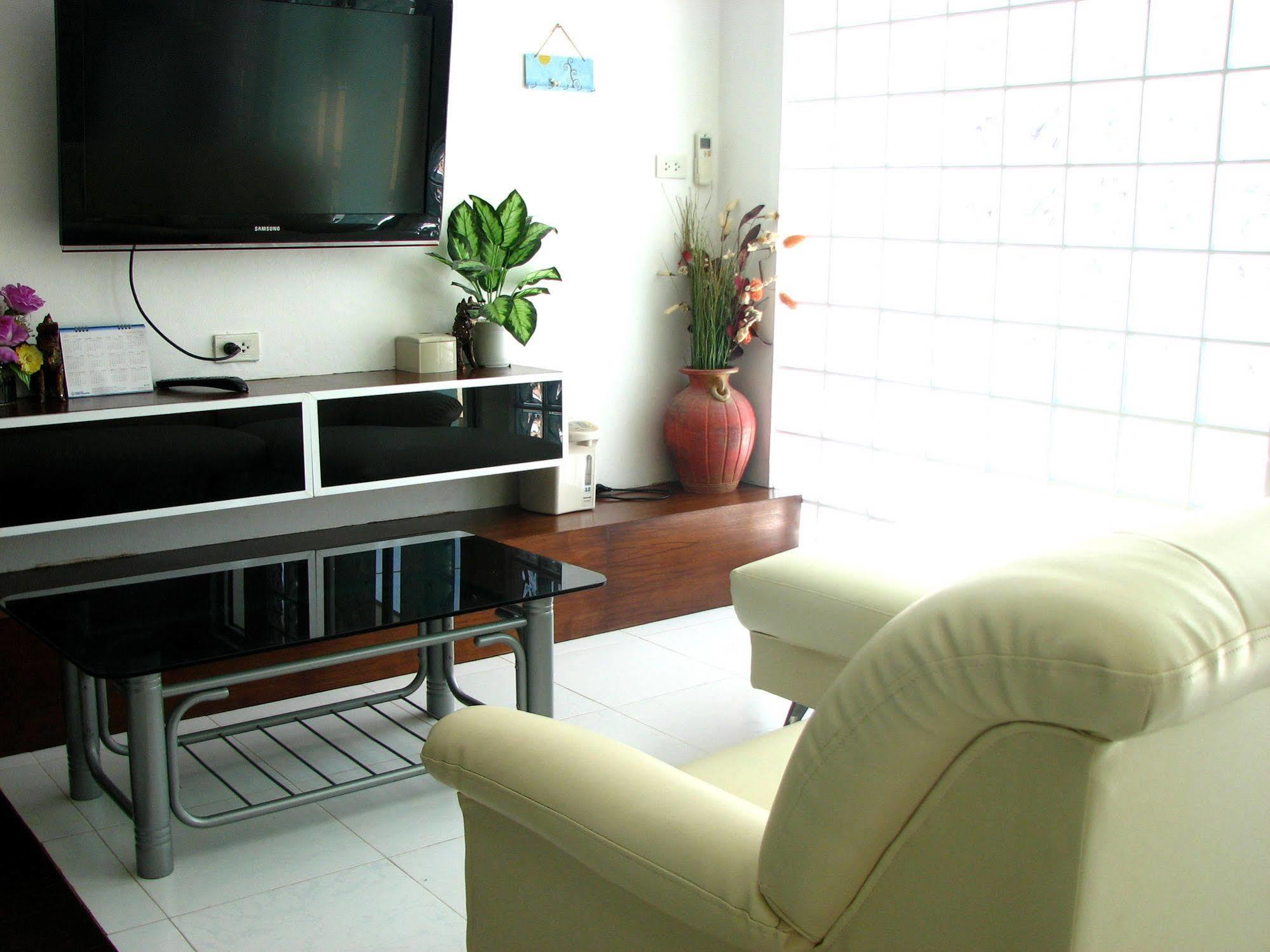 Head Rock Villa