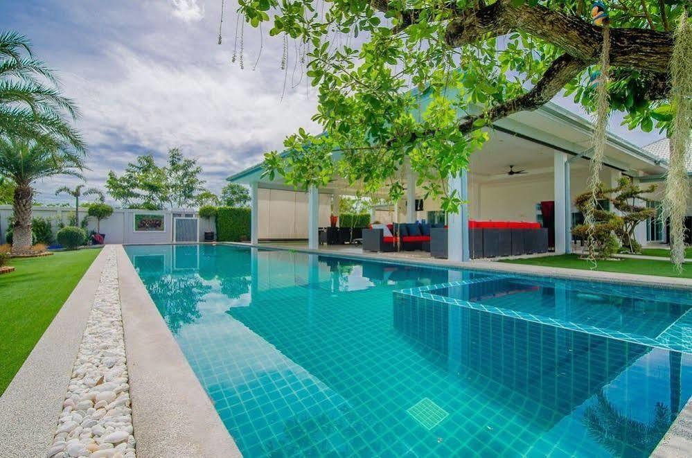 Hotel The Lee Pool 3*