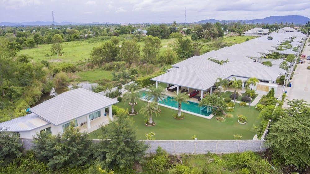 The Lee Pool 3* Hua Hin
