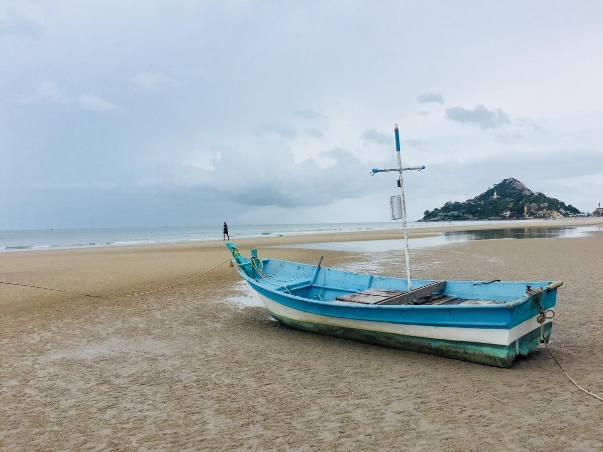 Khách sạn hẻo lánh Nicha Home@sansuk