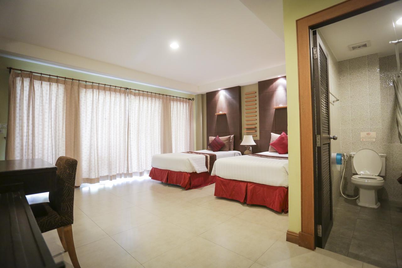White Hotel Hua Hin
