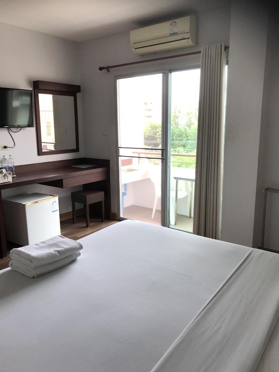 Sunshine Inn Hua Hin