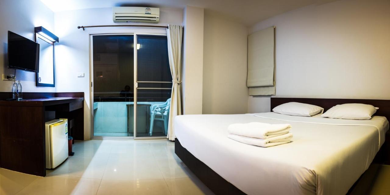 Sunshine Inn 2*
