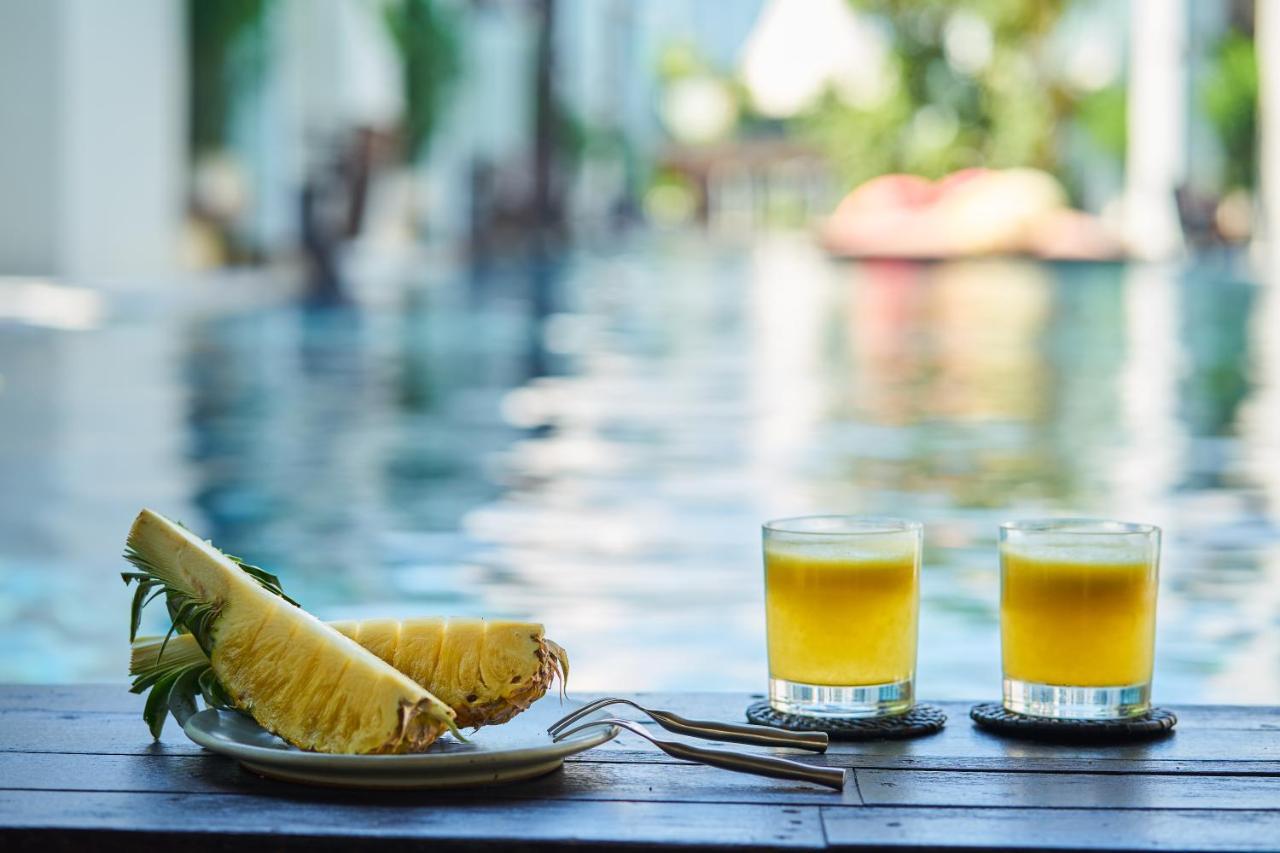 Let's Sea Al Fresco Resort
