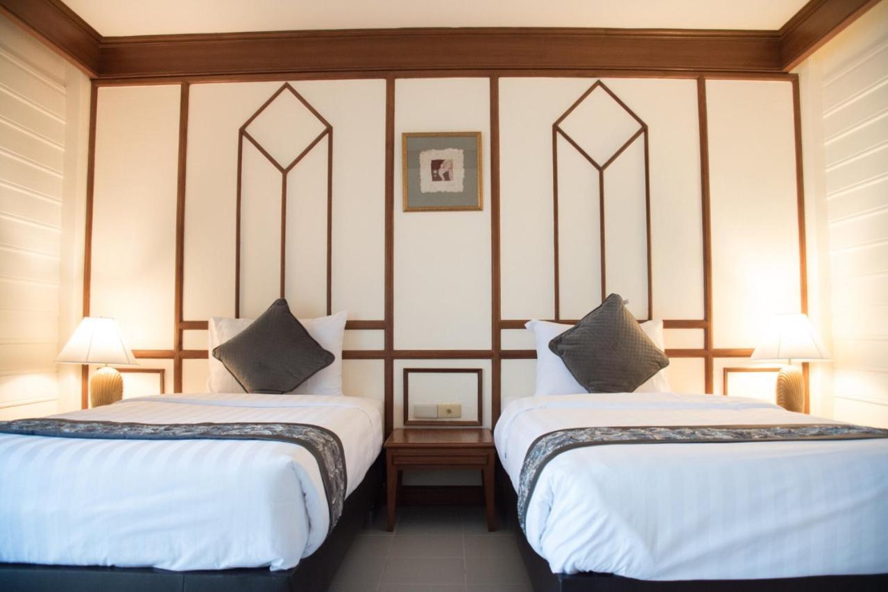 Hotel Sea Memories White