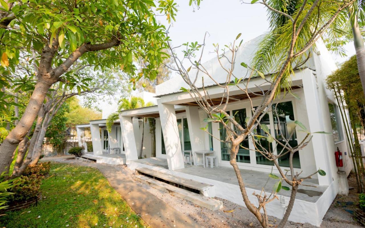 Hotel Kochira Hua Hin