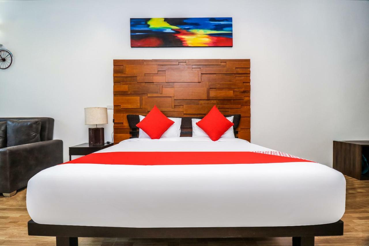Baan Noppadol Loft