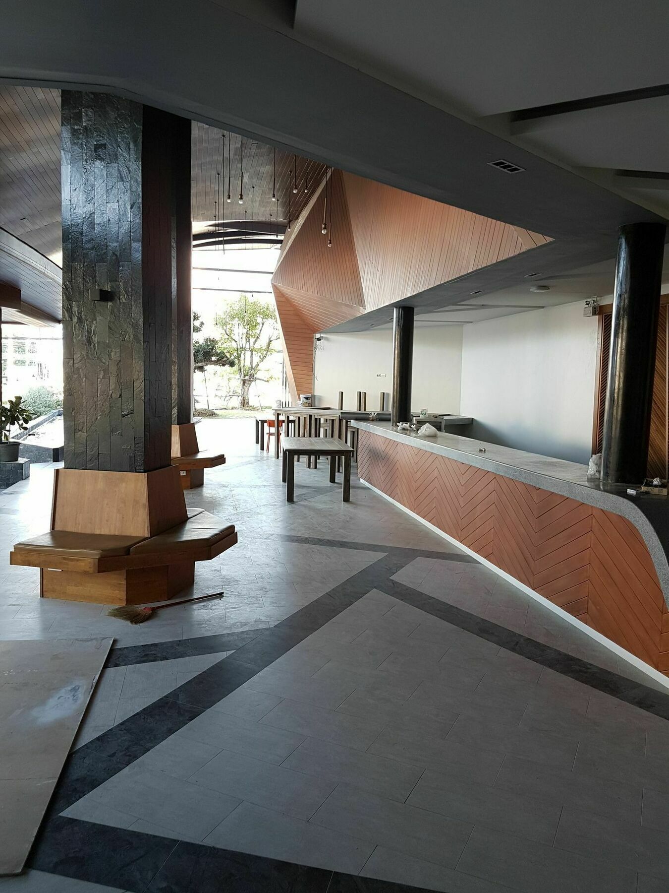 Hotel Whale - Sha