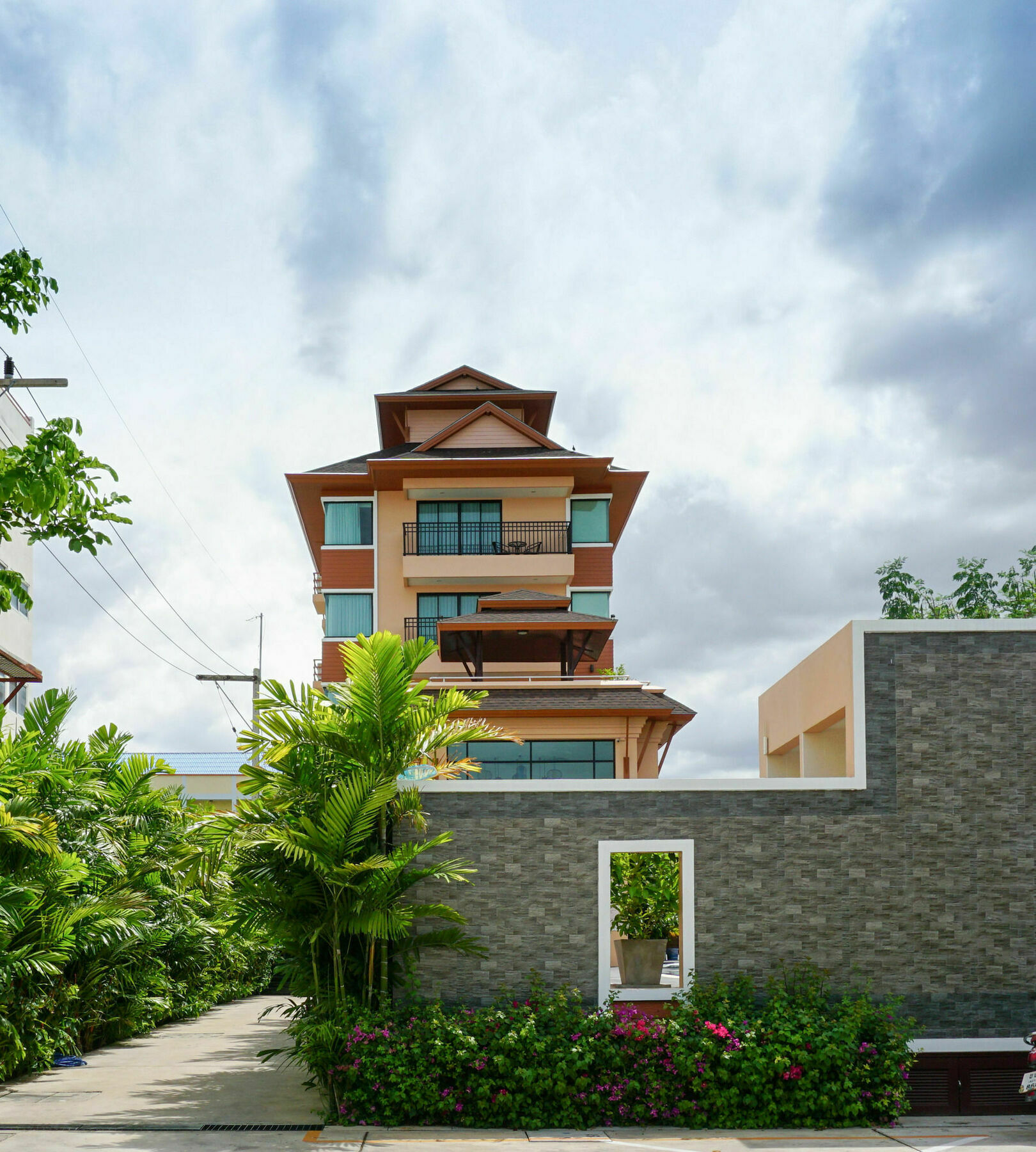Visa - Sha 3* Hua Hin