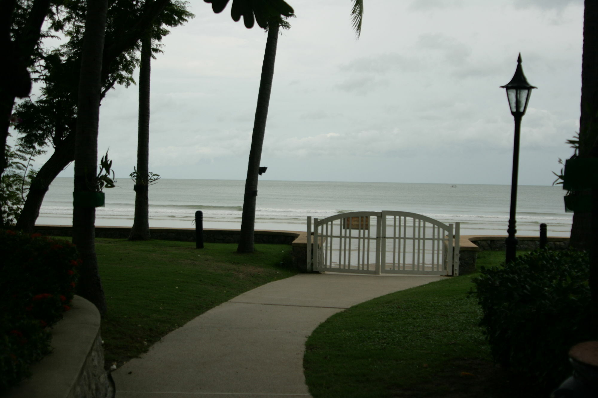 Lonsai Hua Hin