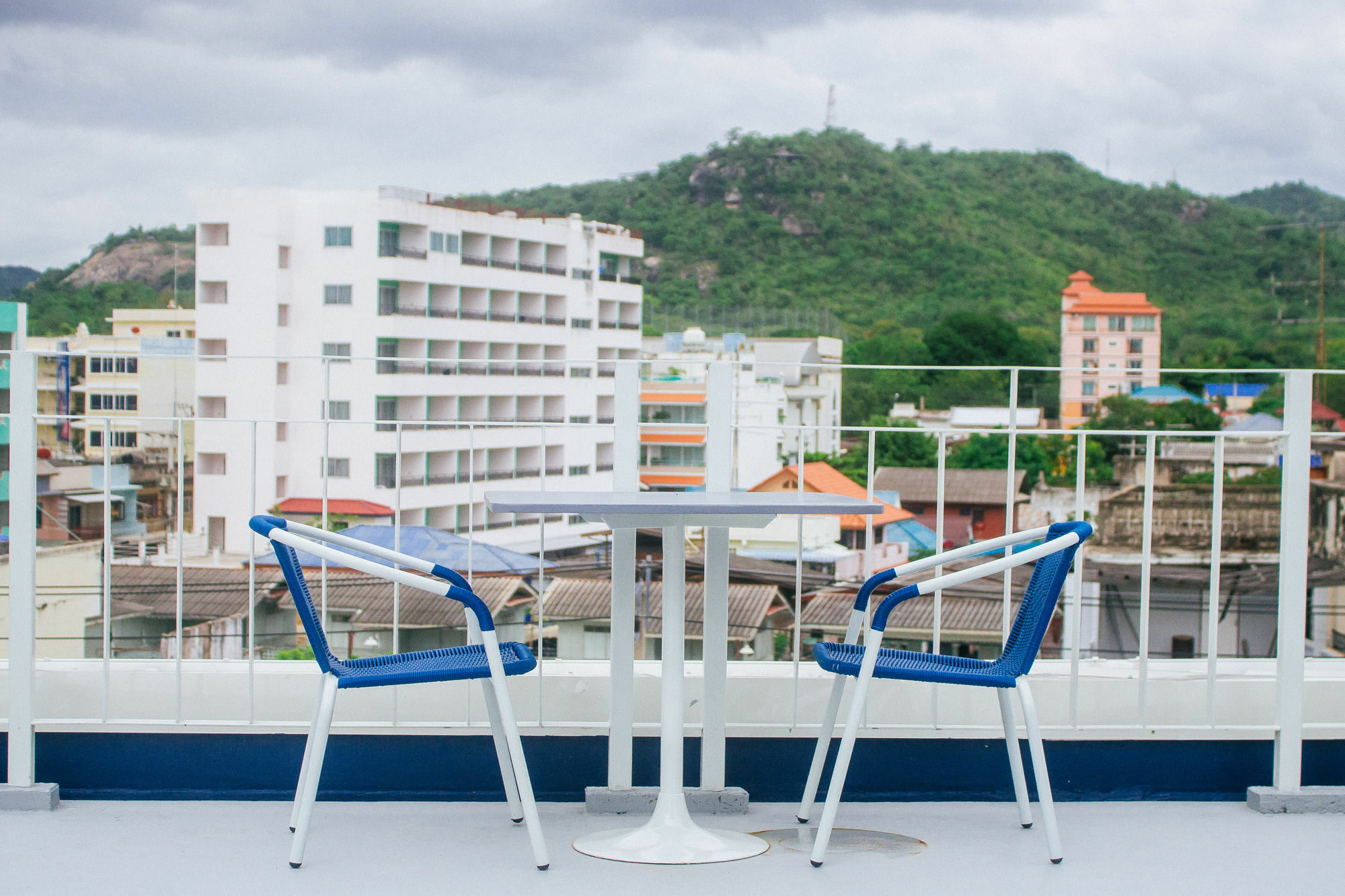 The Moon Hostel Hua Hin