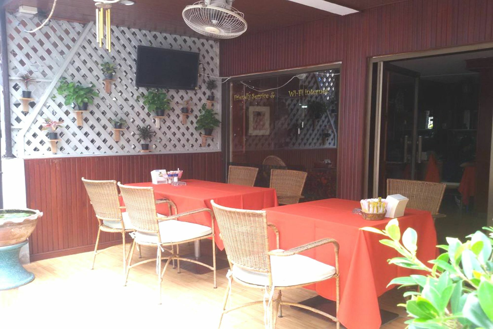 Rumah tetamu Nilawan 2*