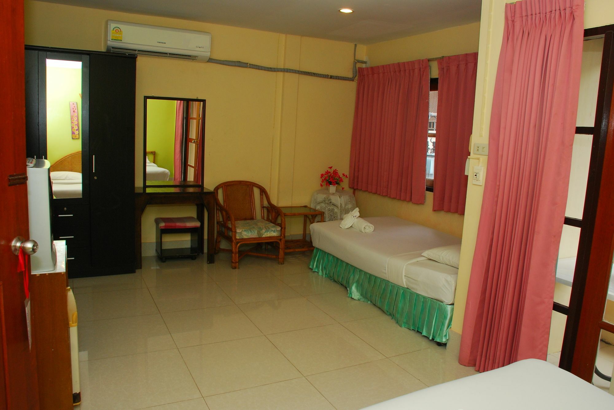 Rumah tetamu Nilawan 2*