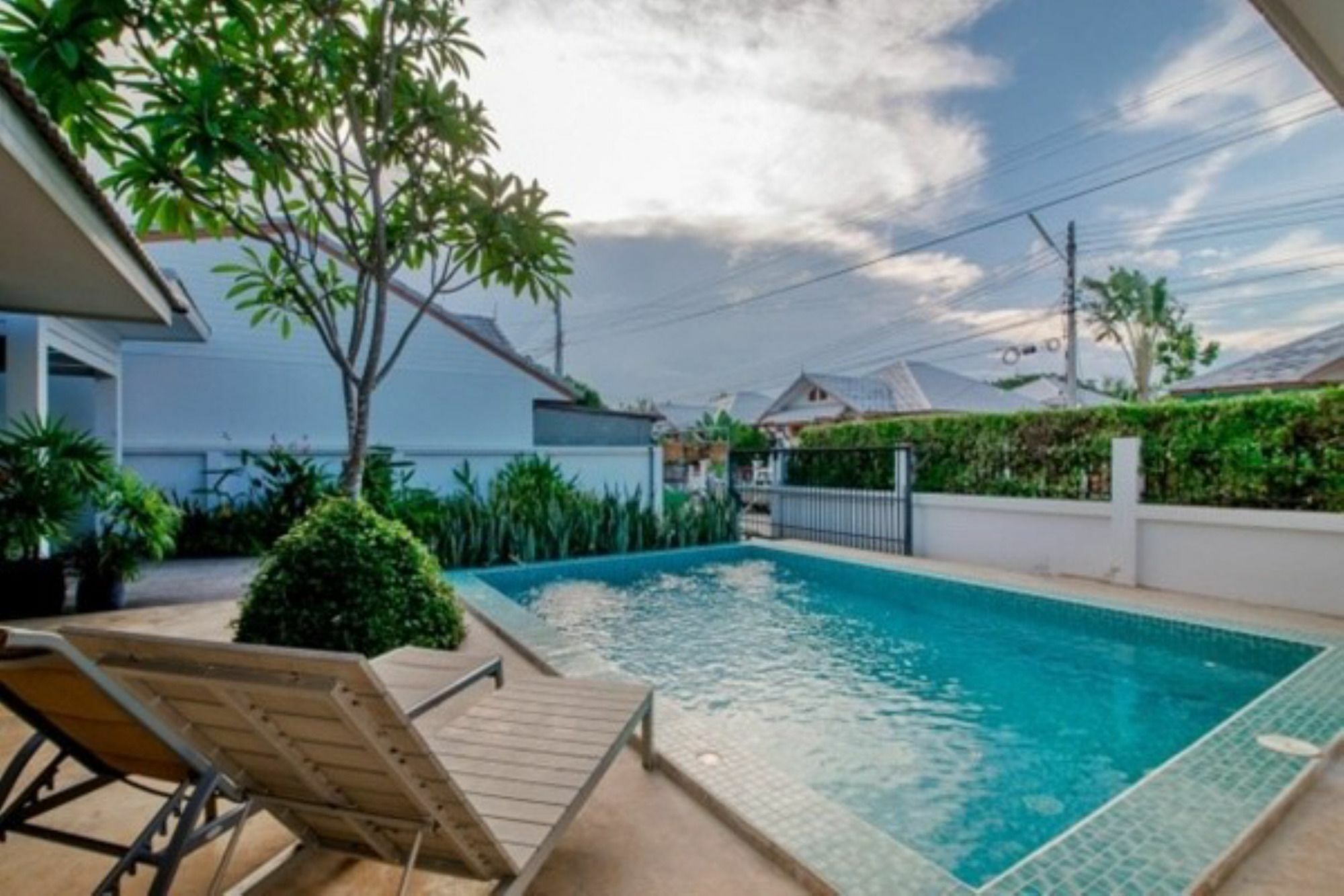 Great B Pool Pousada