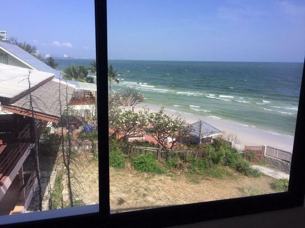 Nern Beachfront Hotel HHQ