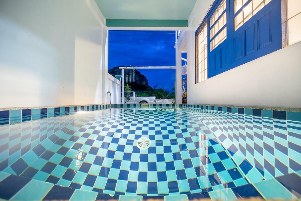 เลทซี&กรีนเวฟ พูลวิลล่า เดินลงทะเล100เมตร Let's Sea & Greenwave Hua-hin Pool Walk To 100m Villa