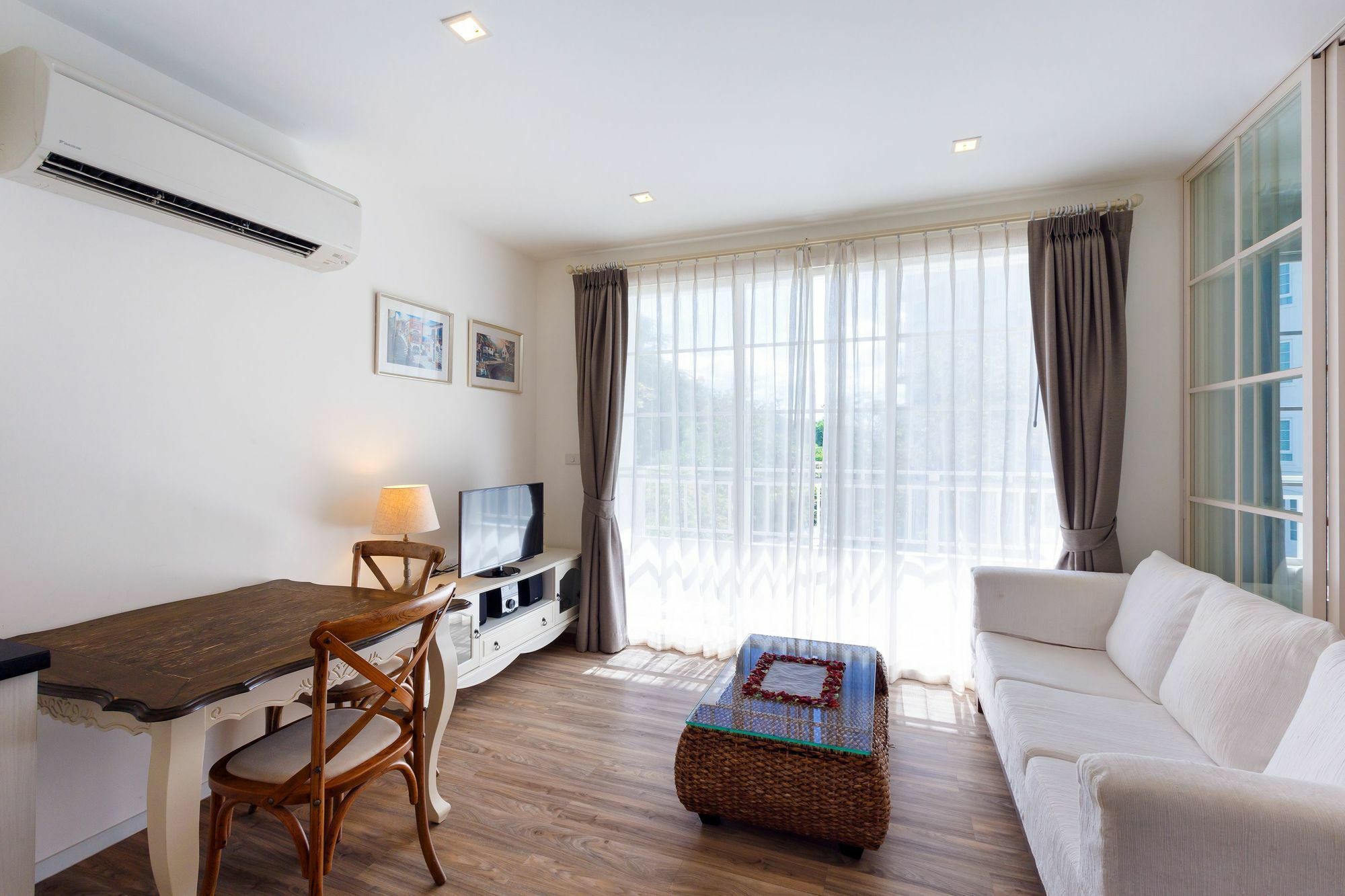Summer Apartment Hua Hin