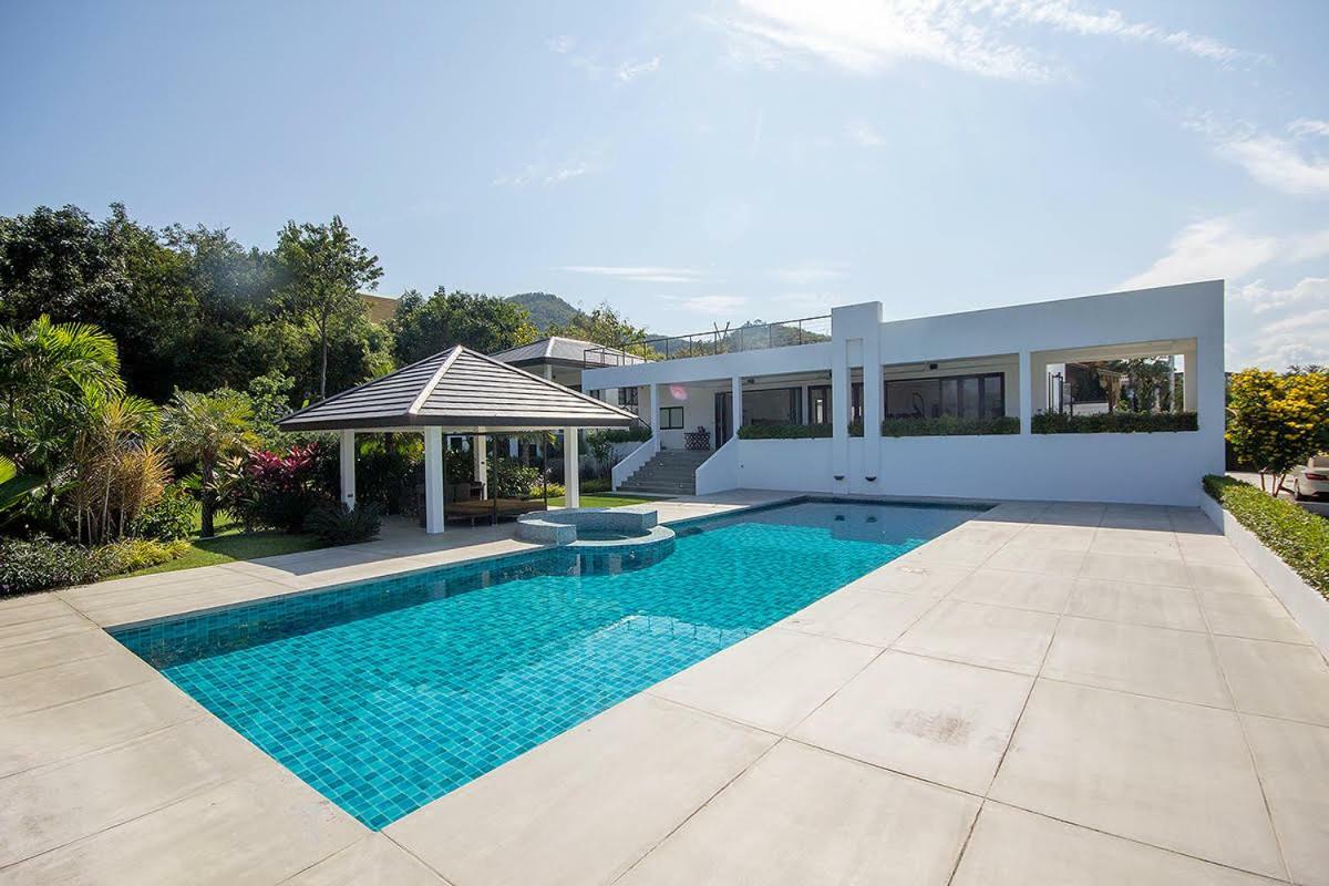 Rumah percutian Wogan House - The Of Luxury Pool *