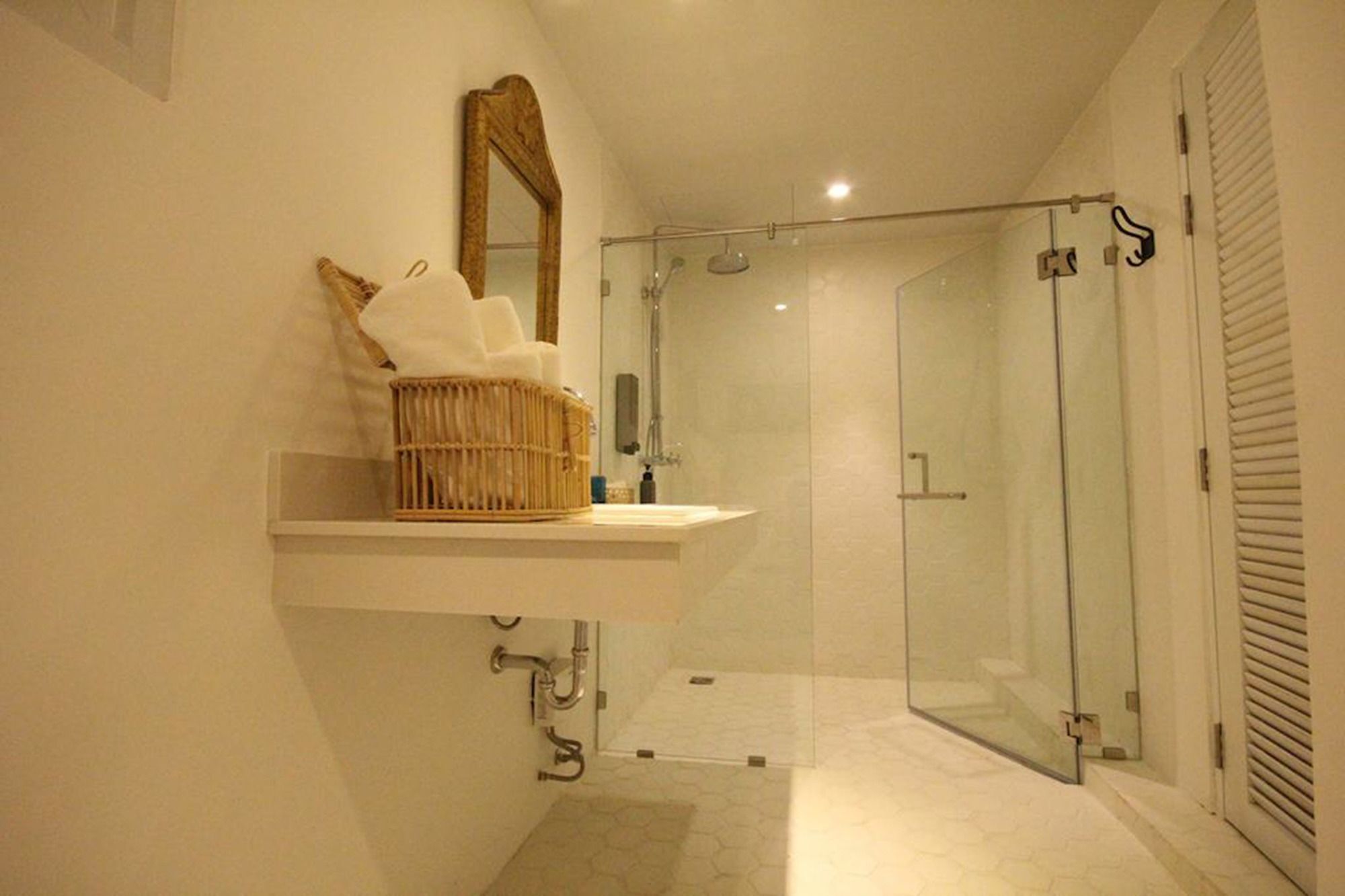 Villa S