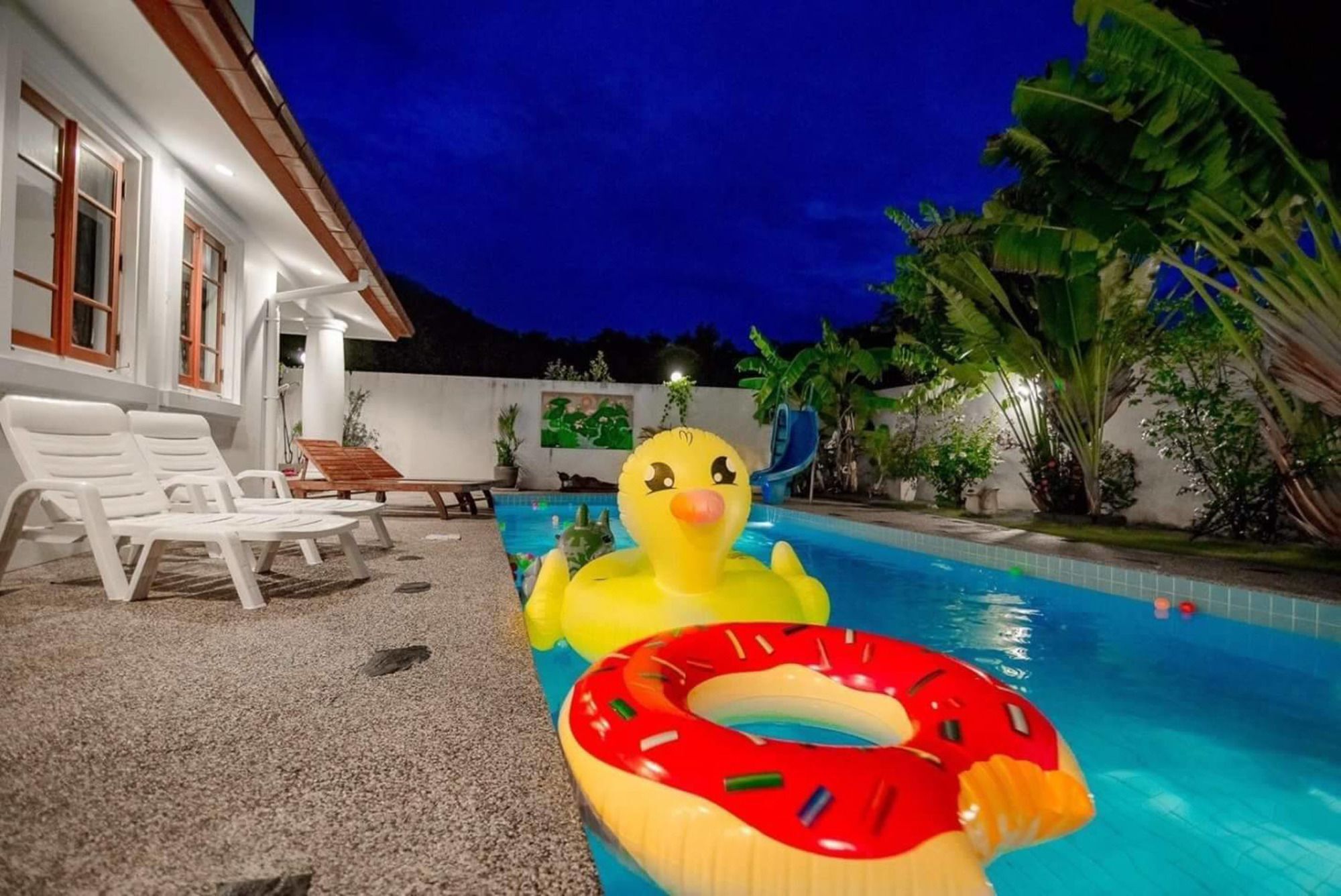 Villa Keang Tawan Pool *