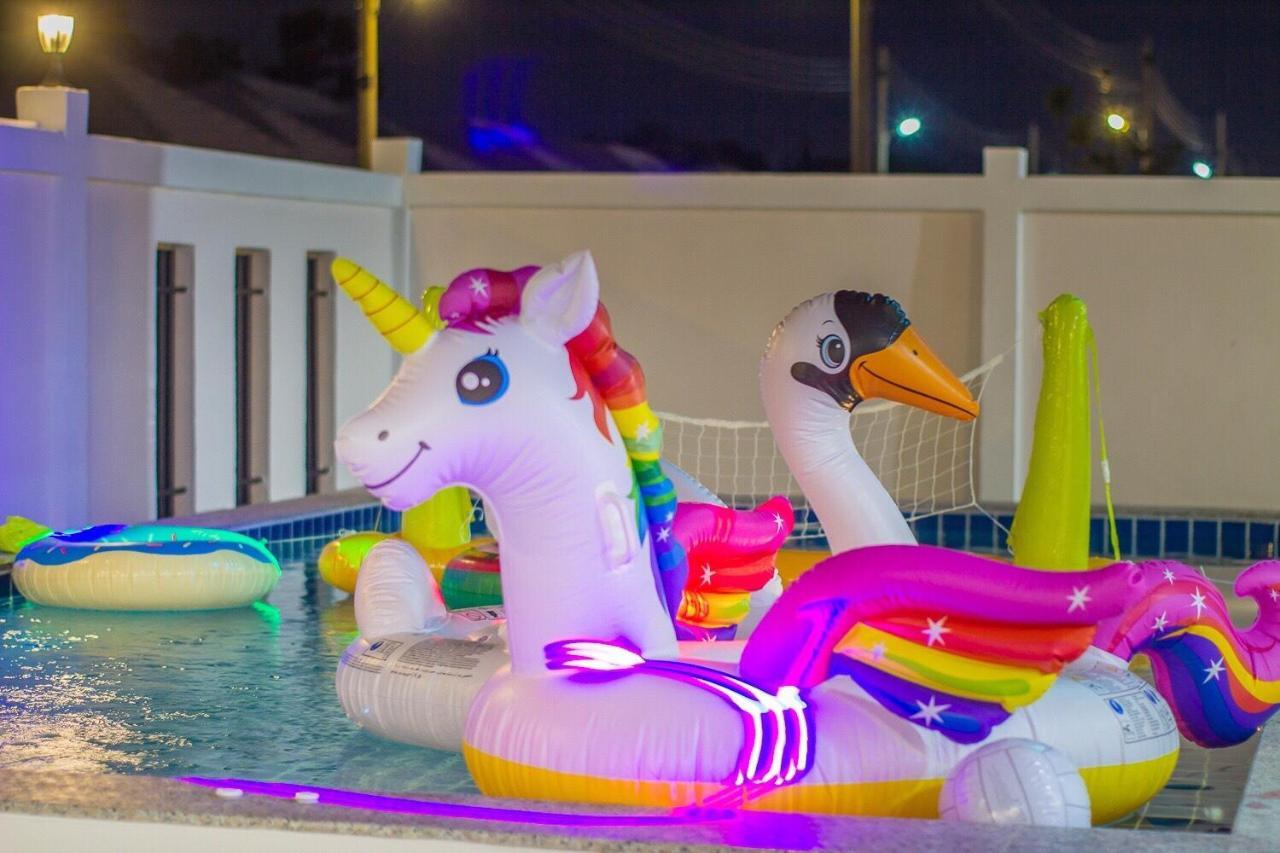 Lux9 Pool Hunhin Vila *